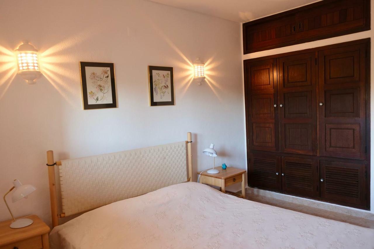 Peaceful & Spacious Apt With Parking & Queen Bed 卡武埃鲁 外观 照片